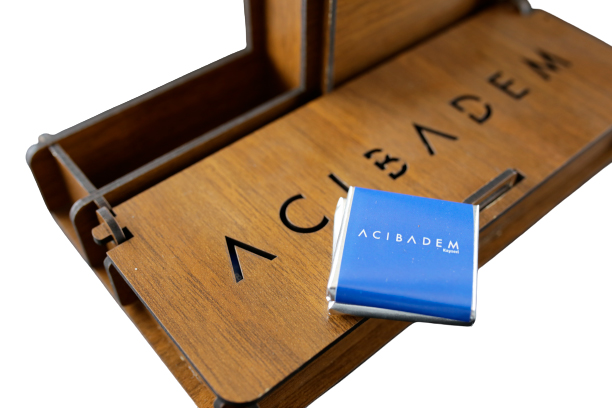 Logo Chocolate Acibadem (Wood)